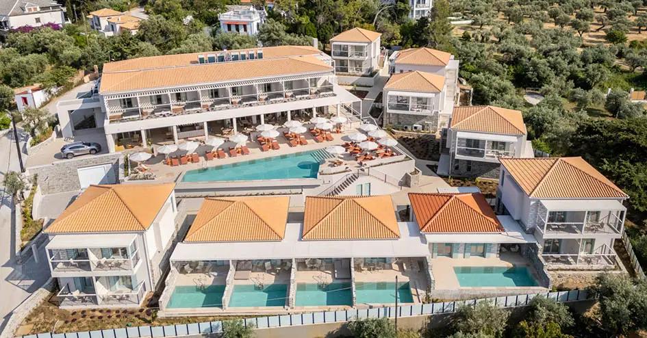Ένα τραπέζι στρωμένο στη Σκόπελο - Το νέο εστιατόριο του Minno Boutique Hotel & Spa ανοίγει το Σάββατο 14 Ιουνίου